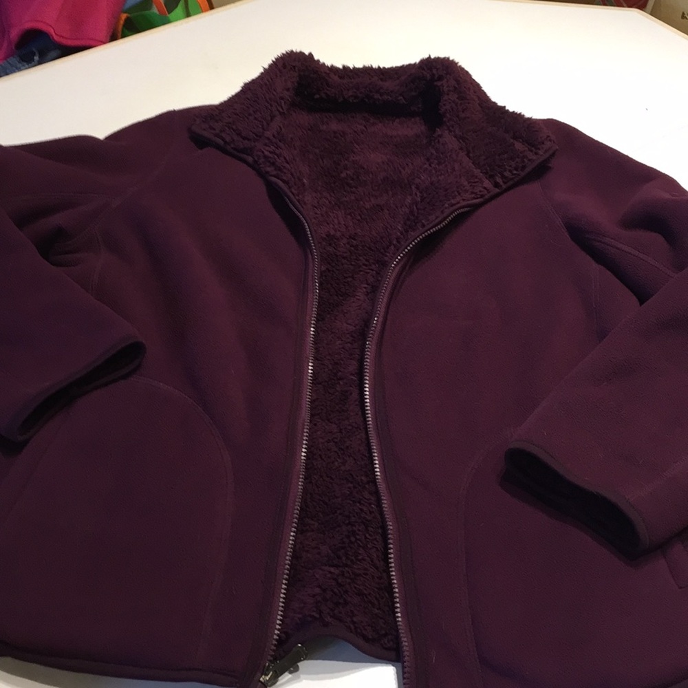 Burgundy soft lining zipper jacket